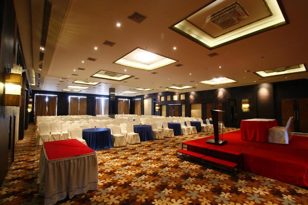 Grand Estancia Salem Ngoại thất bức ảnh