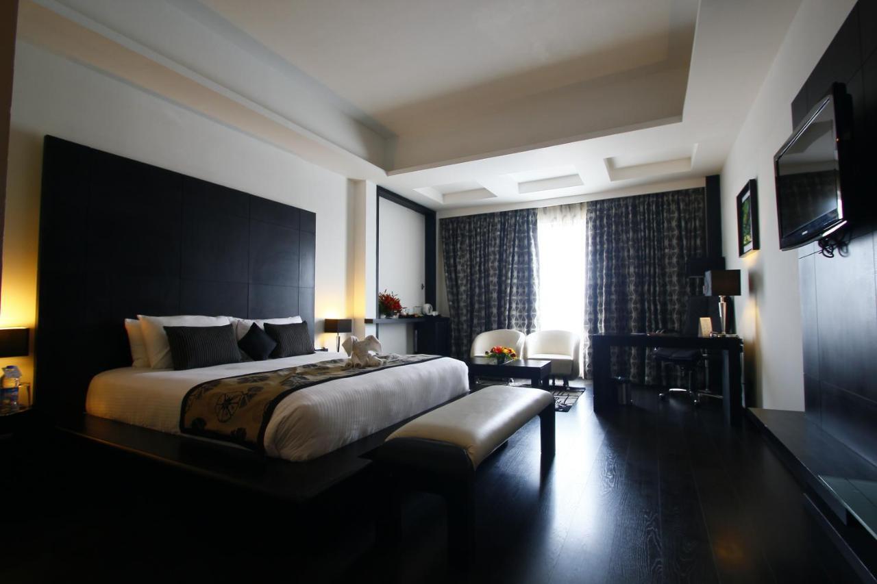 Grand Estancia Salem Phòng bức ảnh